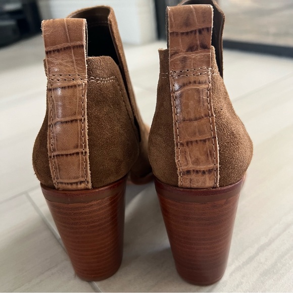 DOLCE VITA Women’s Suede Booties size 6.5 - Picture 4 of 7